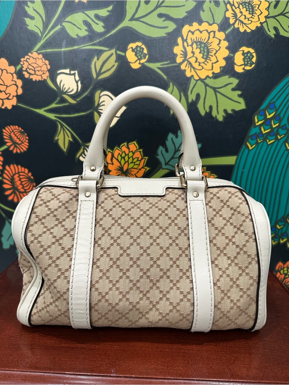 Gucci Diamante Canvas Boston Satchel White Leather Crossbody Bag w/ Entrupy COA - Picture 3 of 17